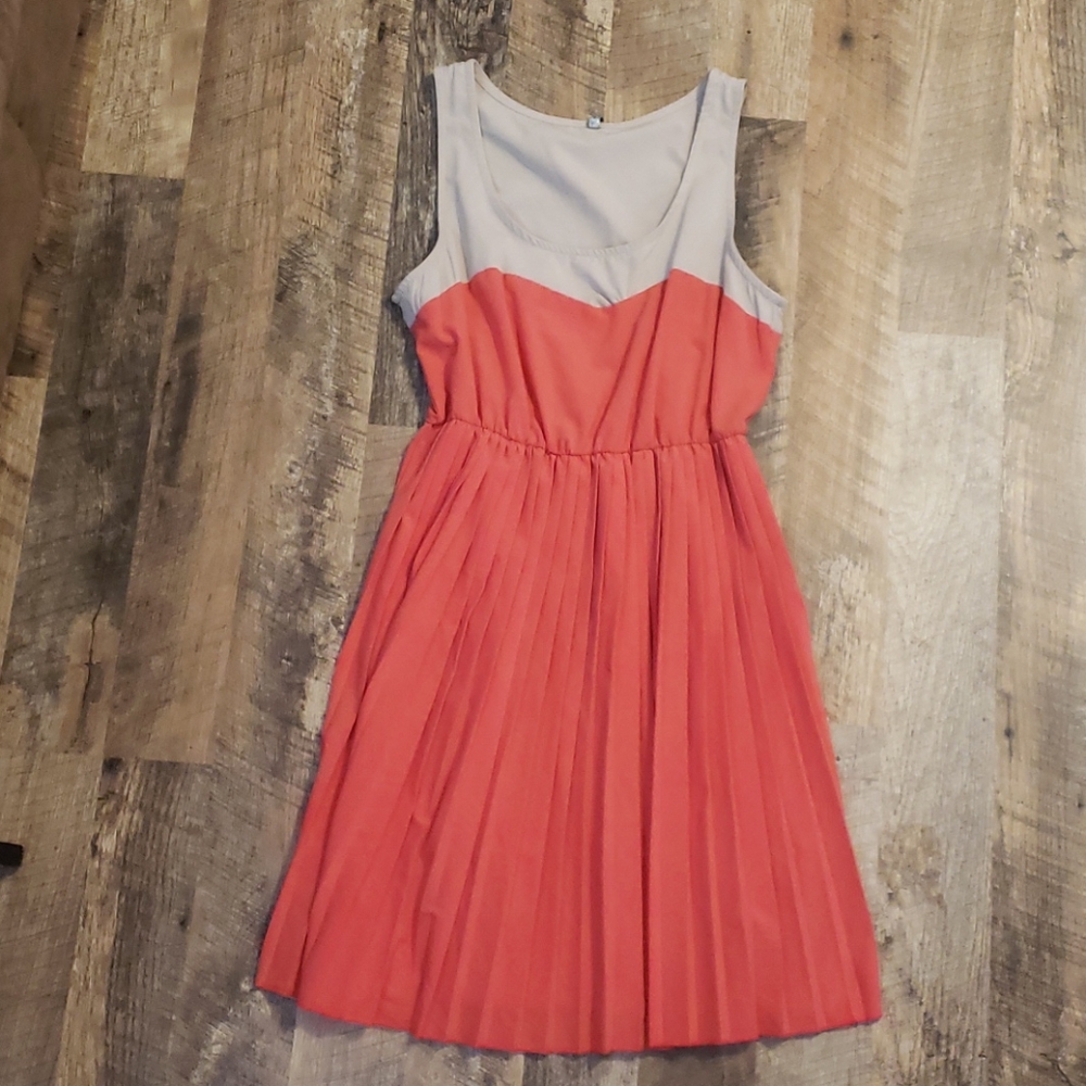 Cute coral and tan pleated dress midi sundress